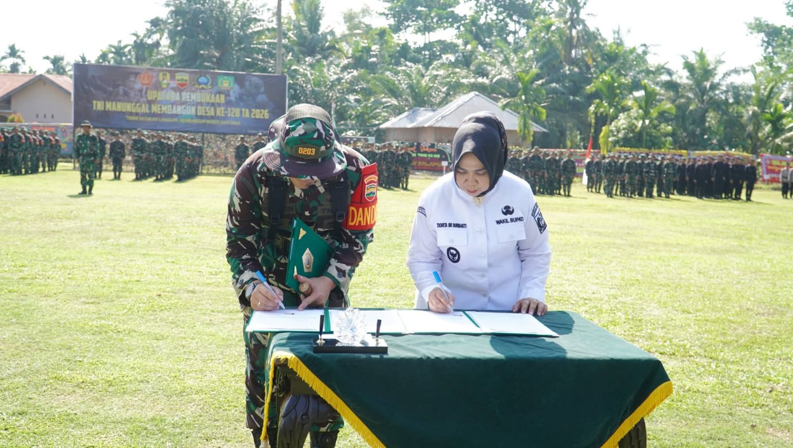 Wabup Langkat Tiorita Buka TMMD Ke-128 di Gebang, Wujudkan Akselerasi Pembangunan Desa.